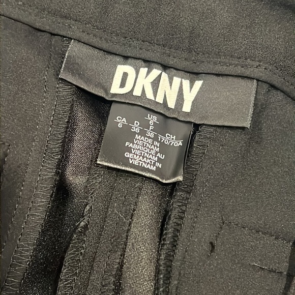 DKNY black Classic Slim-Fit Cropped Pants size 6 - Picture 6 of 12